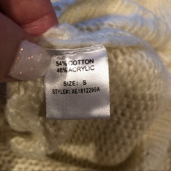 Woven Heart Open Stitch Pullover Sweater NWT - Picture 8 of 11